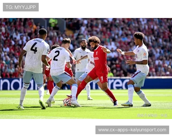 利物浦琼斯爆射中柱补射完成关键得分：在光与影中点亮胜利之路